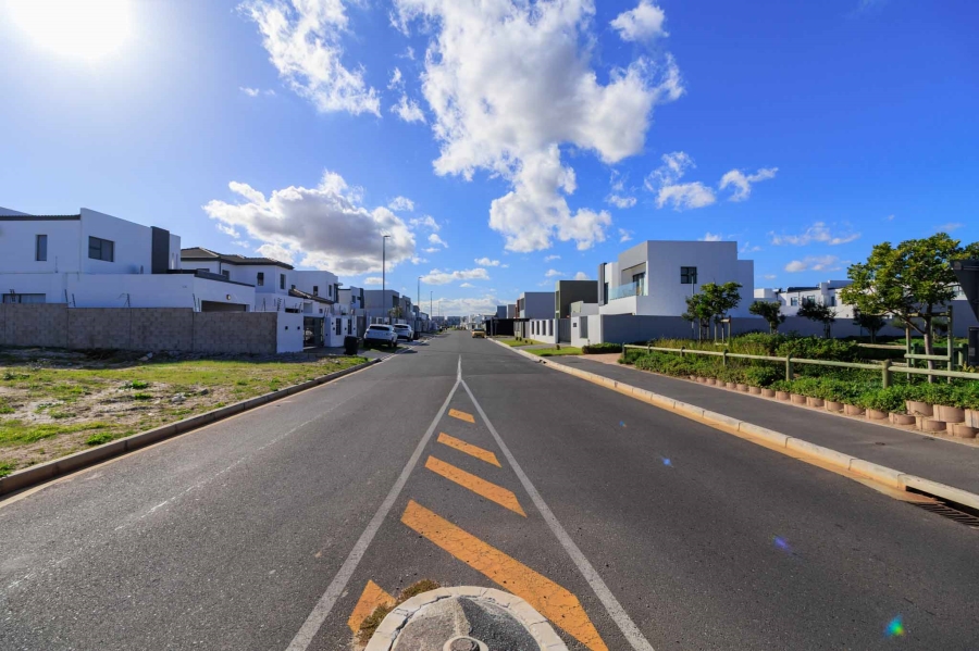 0 Bedroom Property for Sale in Sandown Western Cape